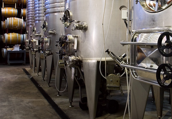 分子蒸餾器表麵的擴散要求及蒸餾過程